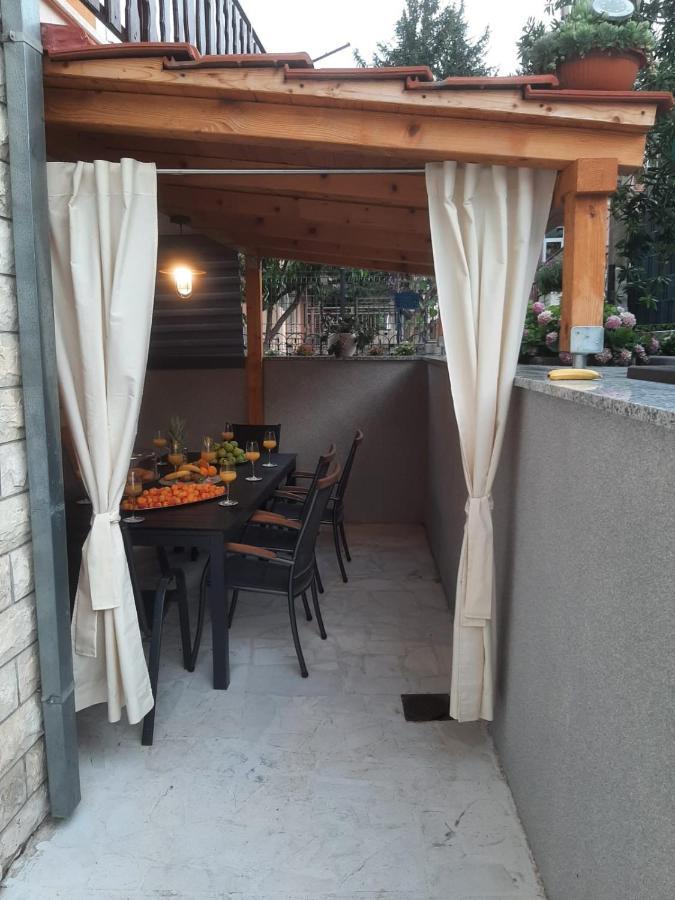 Apartment Radalj Kaštela Zewnętrze zdjęcie