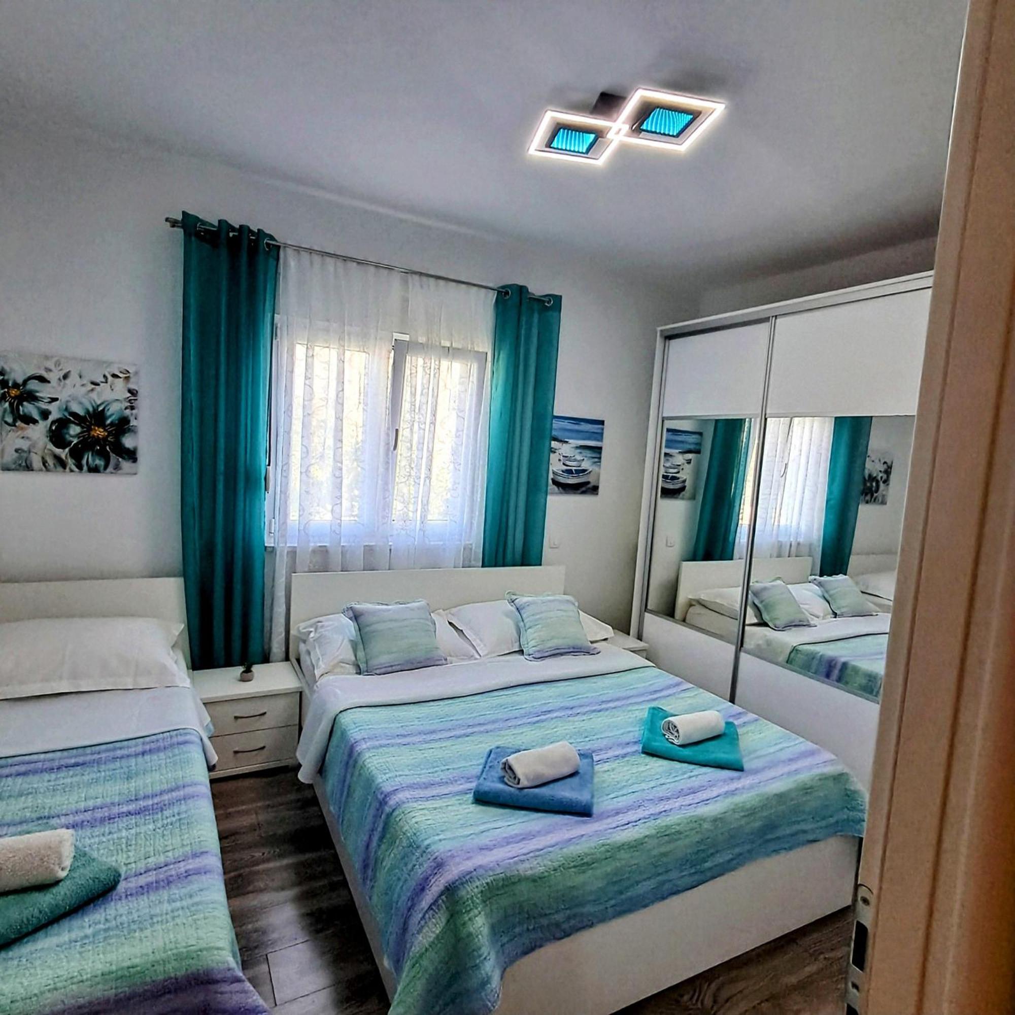 Apartment Radalj Kaštela Zewnętrze zdjęcie
