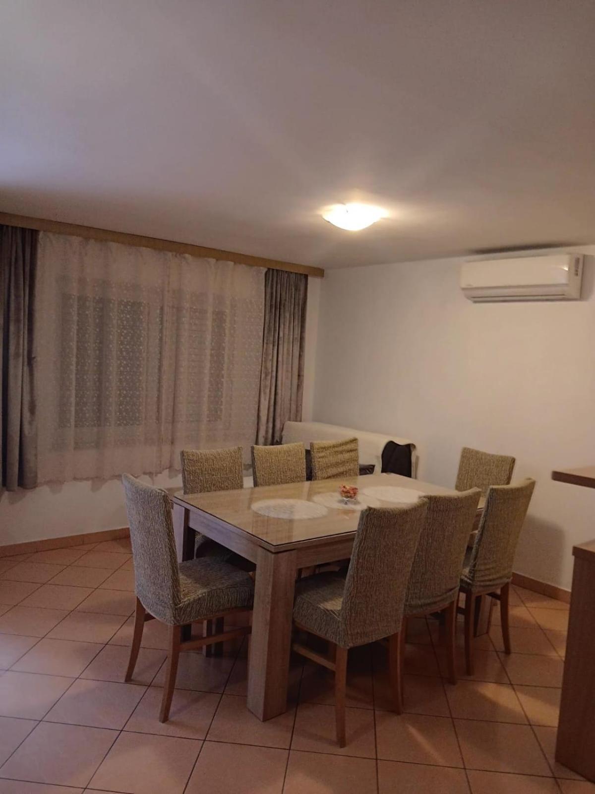 Apartment Radalj Kaštela Zewnętrze zdjęcie