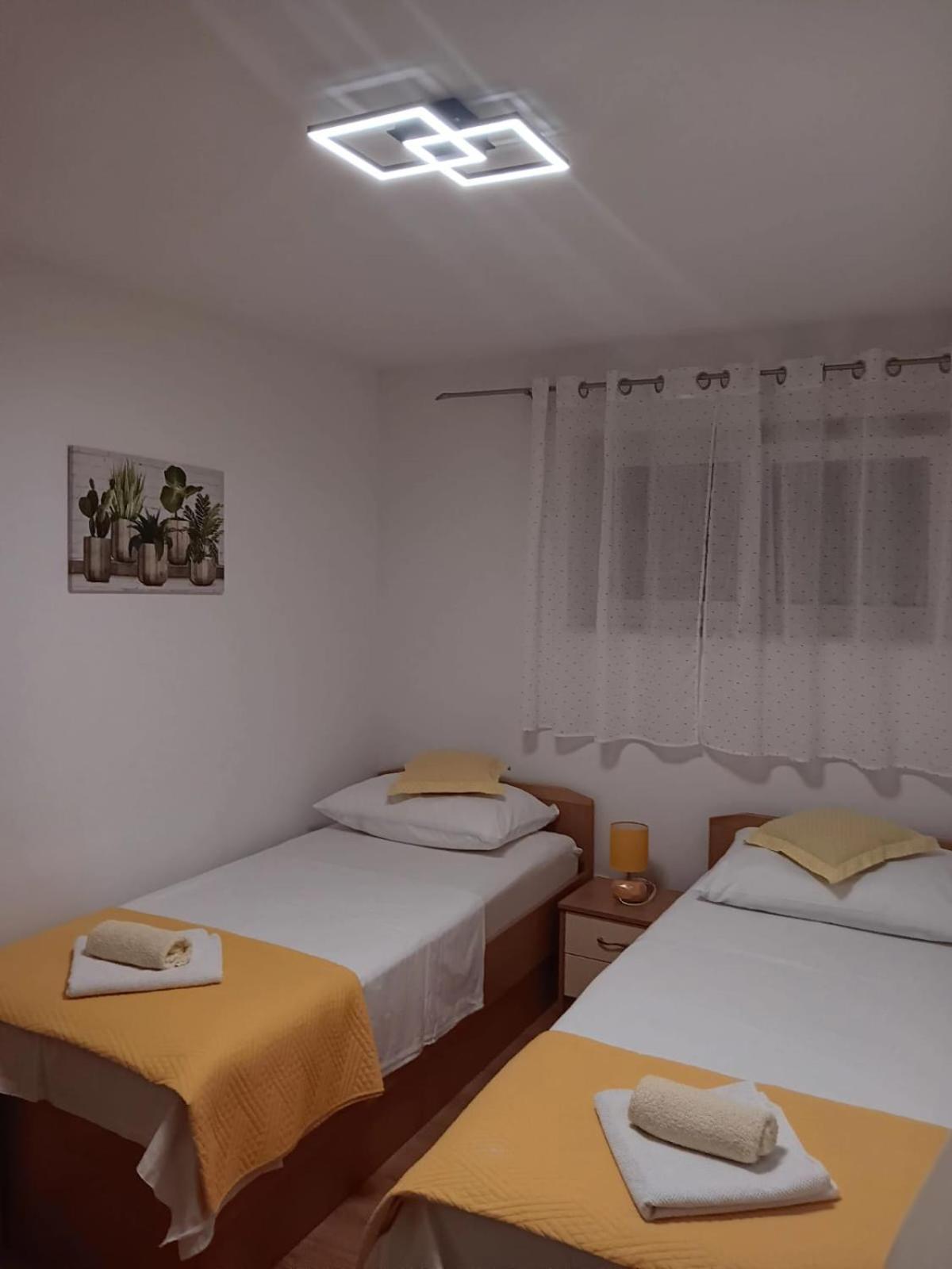 Apartment Radalj Kaštela Zewnętrze zdjęcie