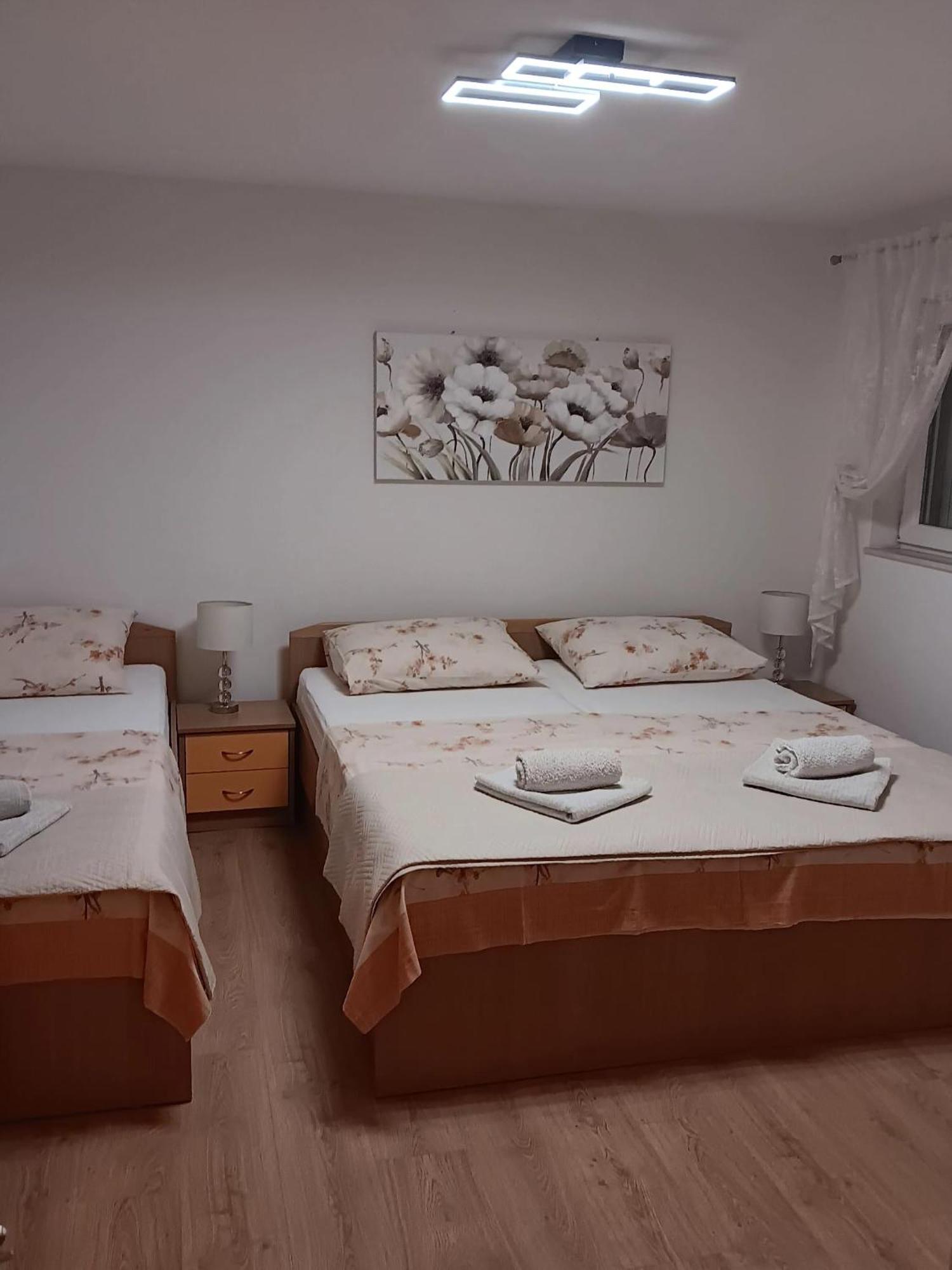 Apartment Radalj Kaštela Zewnętrze zdjęcie