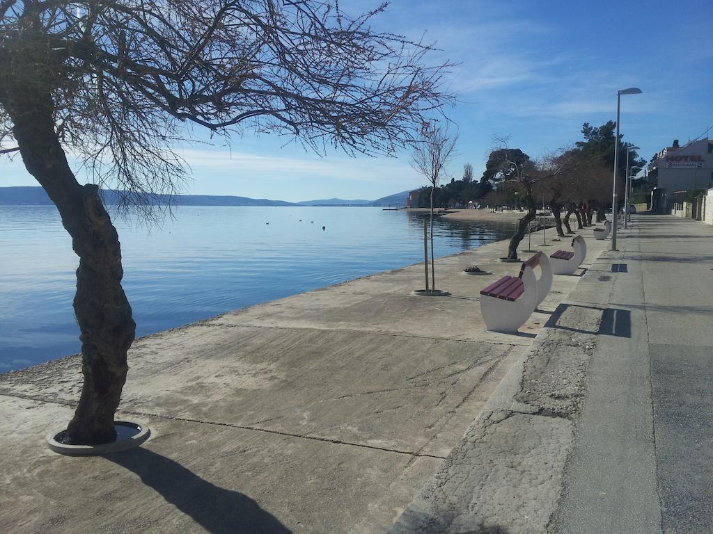 Apartment Radalj Kaštela Zewnętrze zdjęcie