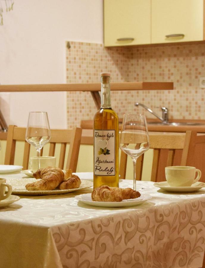 Apartment Radalj Kaštela Zewnętrze zdjęcie
